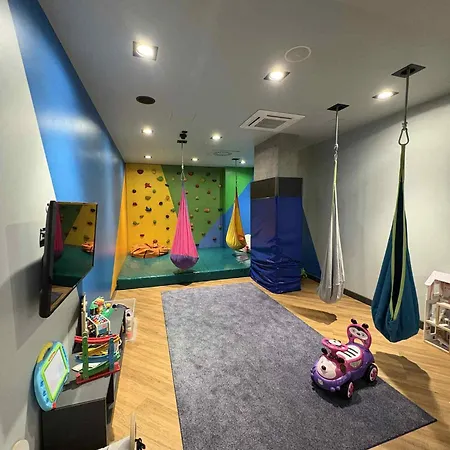 Luxury Mennica Varsavia