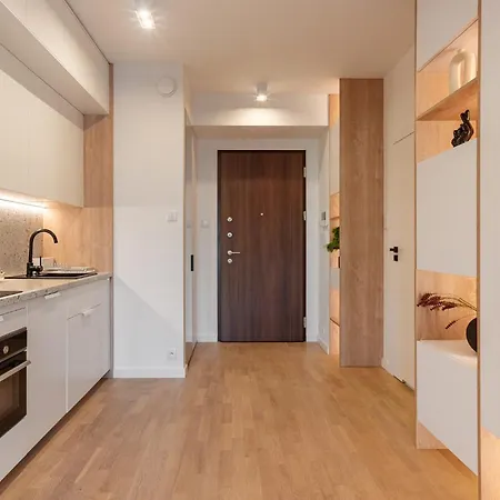 公寓 Luxury Mennica Center With Parking By P&m 华沙
