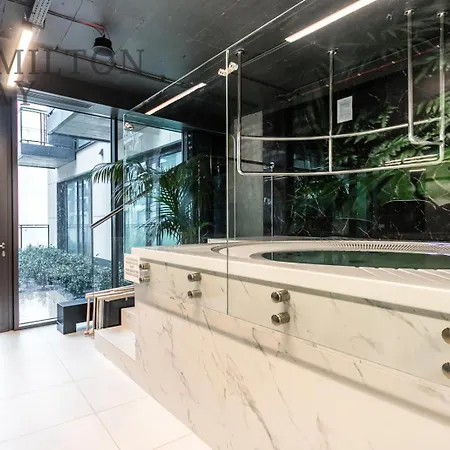 Luxury Mennica Appartement *